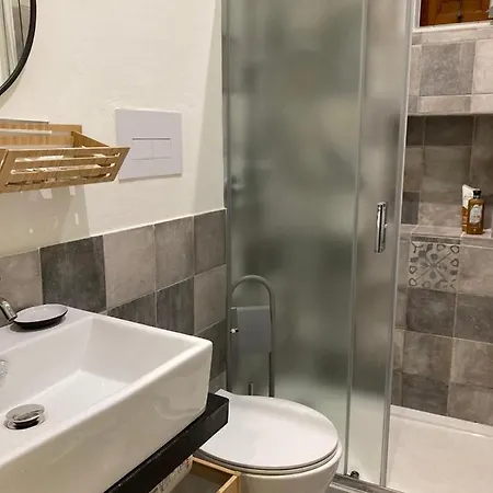 Dimora Di Vittorina * שיקלי