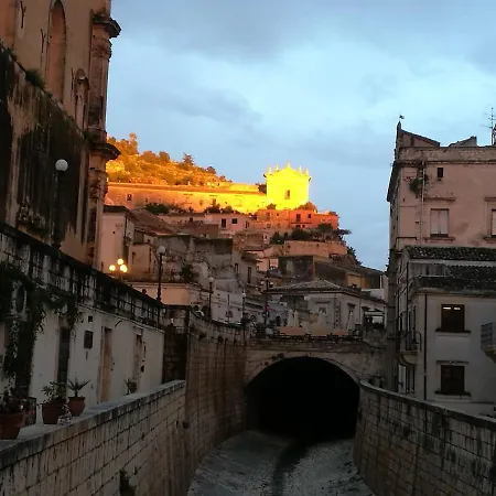 Dimora Di Vittorina בית נופש שיקלי